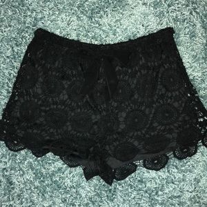 Rue 21 lace shorts